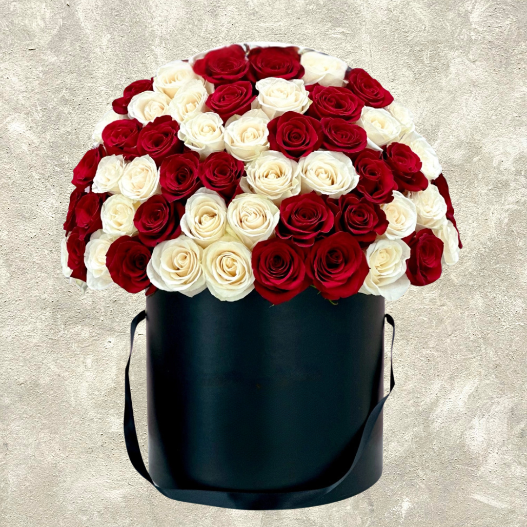 Red & White Roses Box