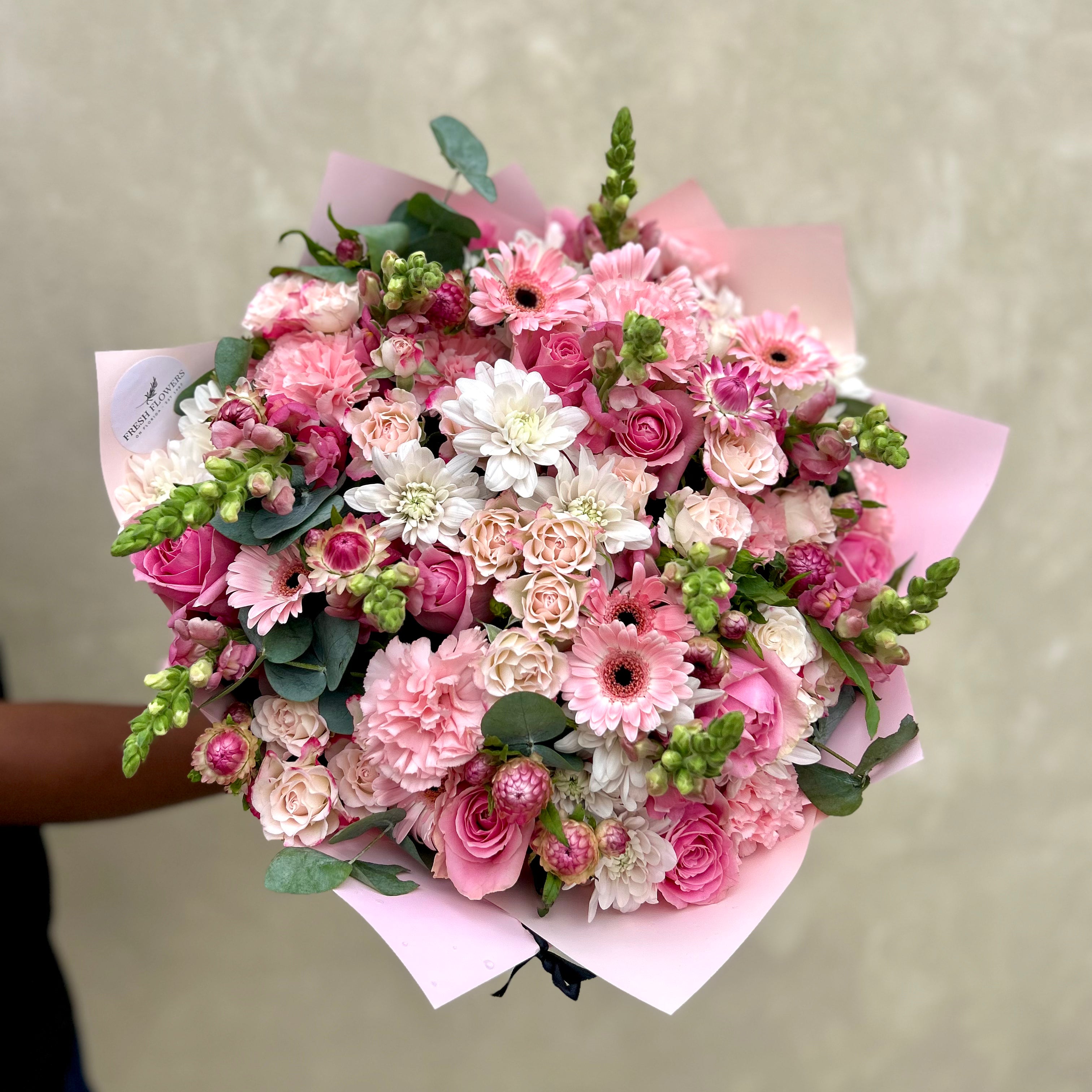 Valentines Romantic Pink Bouquet