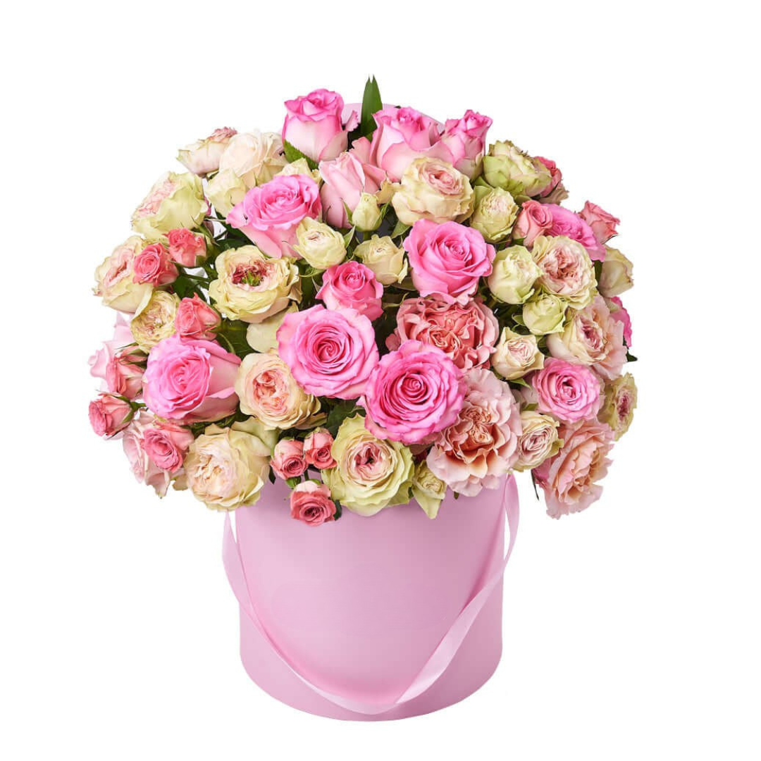 Valentines Mixed Pink Roses Box